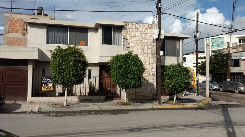 Casa en venta en Fray,J.,De,Xuares, Jacarandas, San Luis Potosí, San Luis  Potosí - Casas y Terrenos